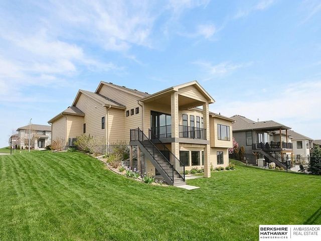 4315 S 219th Street, Elkhorn, NE 68022