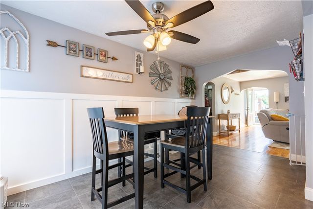 5615 Clover Street, Louisville, OH 44641