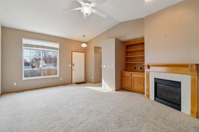 7422 SE 23rd Street 6, Des Moines, IA 50320