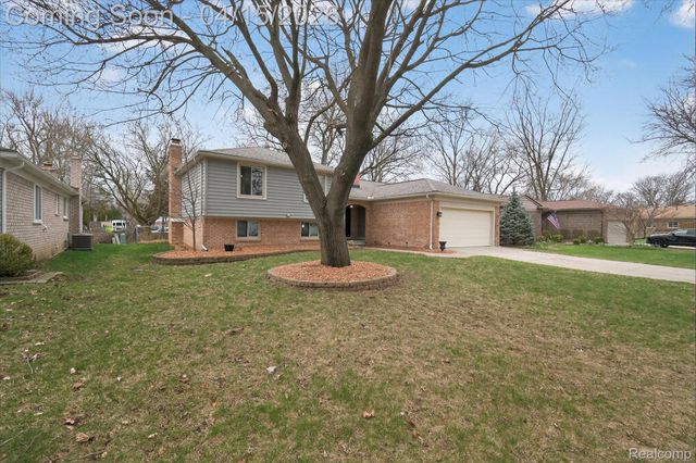 45459 Brunswick Drive, Canton Charter Township, MI 48187