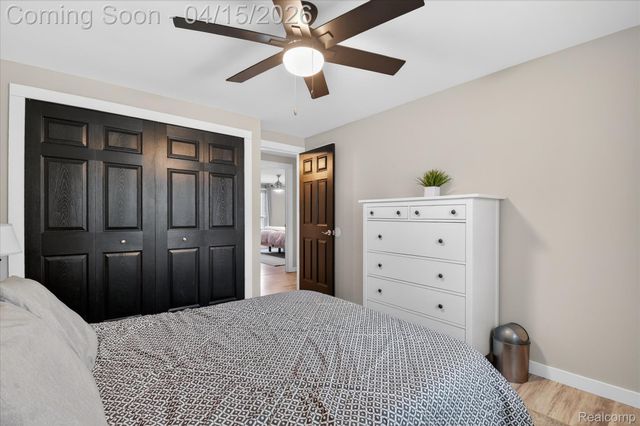 45459 Brunswick Drive, Canton Charter Township, MI 48187