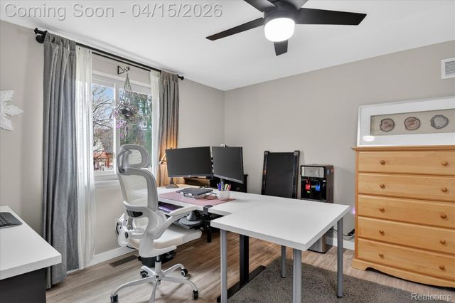 45459 Brunswick Drive, Canton Charter Township, MI 48187