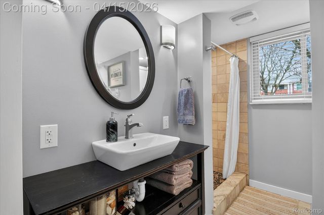 45459 Brunswick Drive, Canton Charter Township, MI 48187