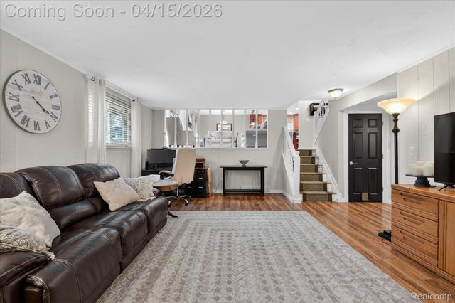 45459 Brunswick Drive, Canton Charter Township, MI 48187