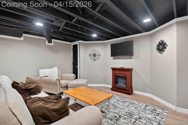 45459 Brunswick Drive, Canton Charter Township, MI 48187