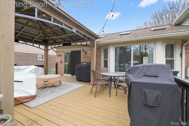 45459 Brunswick Drive, Canton Charter Township, MI 48187