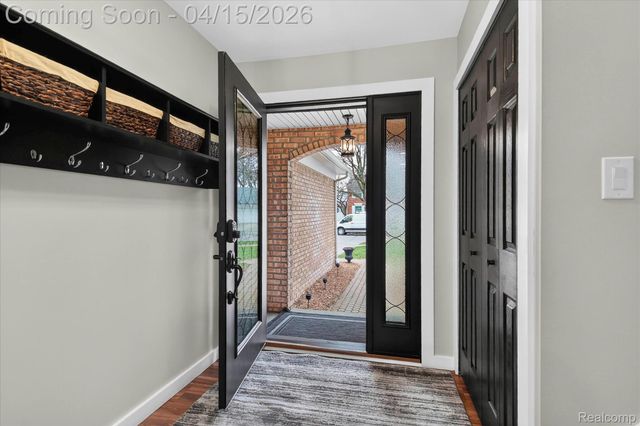 45459 Brunswick Drive, Canton Charter Township, MI 48187