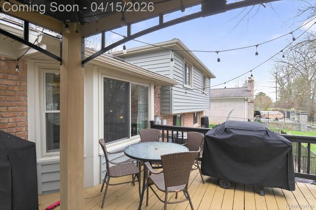 45459 Brunswick Drive, Canton Charter Township, MI 48187