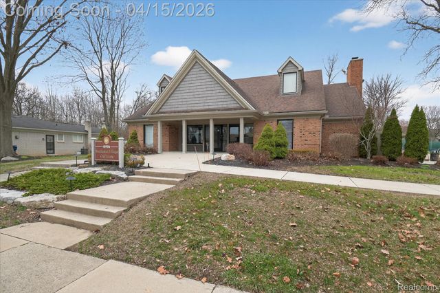 45459 Brunswick Drive, Canton Charter Township, MI 48187