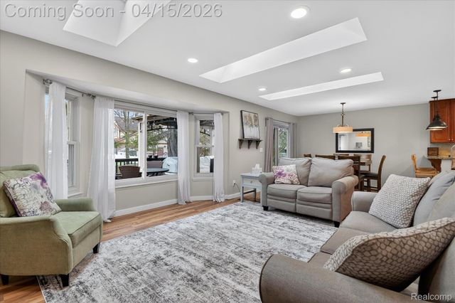 45459 Brunswick Drive, Canton Charter Township, MI 48187