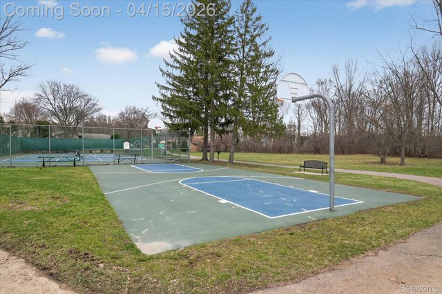 45459 Brunswick Drive, Canton Charter Township, MI 48187