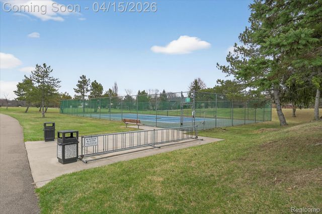 45459 Brunswick Drive, Canton Charter Township, MI 48187