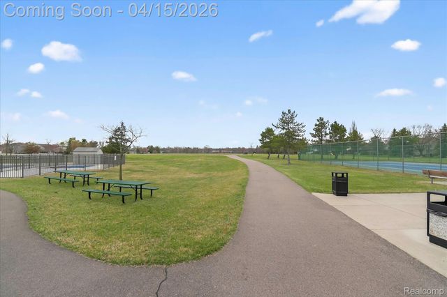 45459 Brunswick Drive, Canton Charter Township, MI 48187