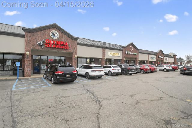 45459 Brunswick Drive, Canton Charter Township, MI 48187