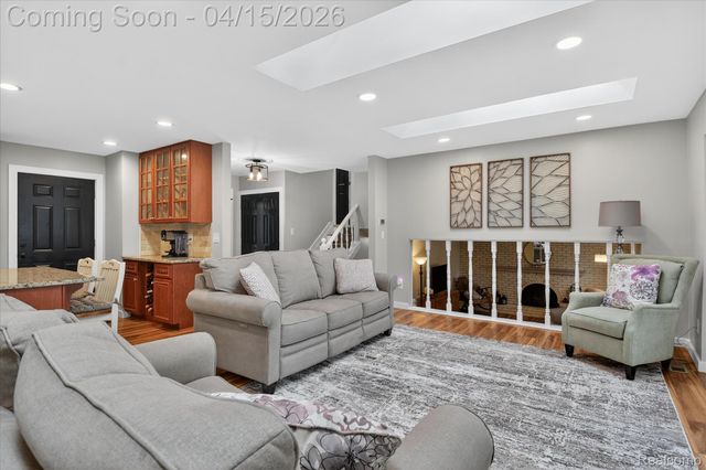 45459 Brunswick Drive, Canton Charter Township, MI 48187