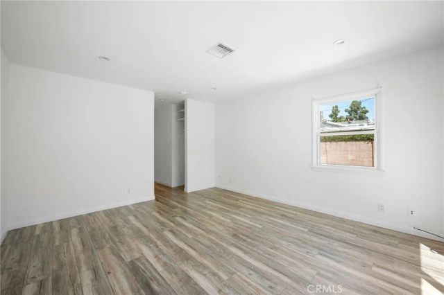 6438 Densmore, Van Nuys, CA 91406