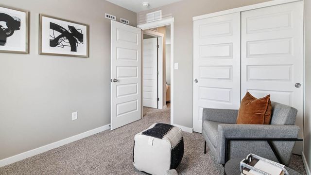 550 E 120th Place, Crown Point, IN 46307