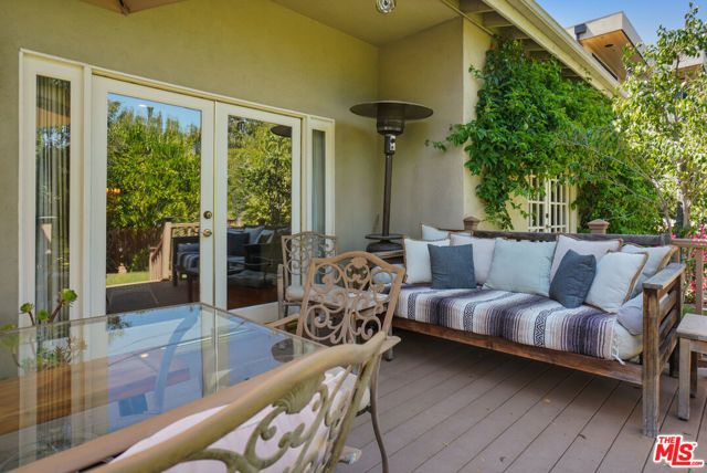 4648 Columbus Avenue, Sherman Oaks, CA 91403