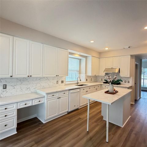 1730 Monvale Lane, Sugar Land, TX 77479