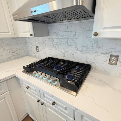1730 Monvale Lane, Sugar Land, TX 77479