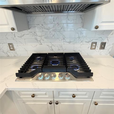 1730 Monvale Lane, Sugar Land, TX 77479
