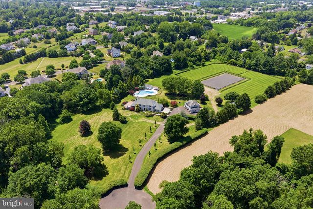 40 BEVERLY HILLS DR, Ivyland, PA 18974
