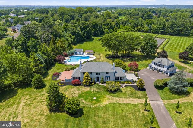 40 BEVERLY HILLS DR, Ivyland, PA 18974