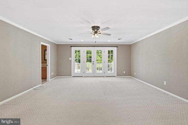 40 BEVERLY HILLS DR, Ivyland, PA 18974