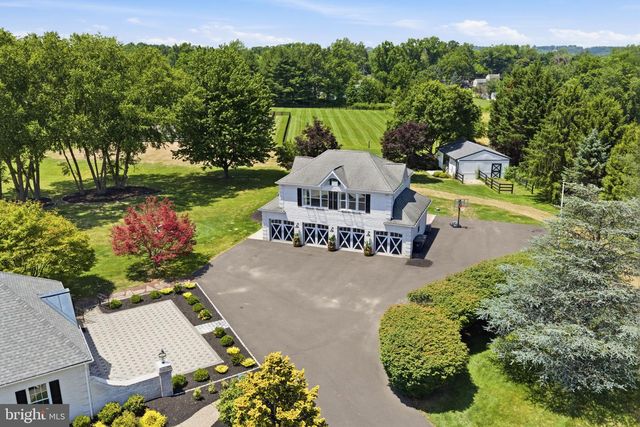 40 BEVERLY HILLS DR, Ivyland, PA 18974