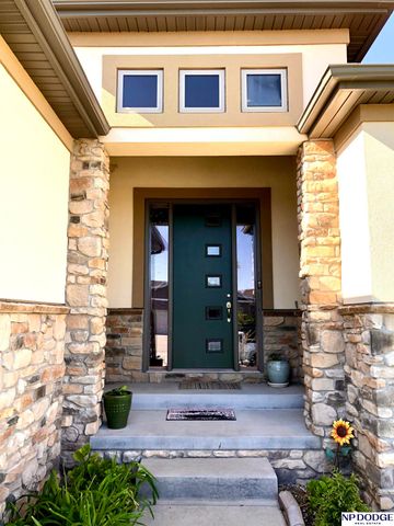 7361 Rachel Road, Lincoln, NE 68516