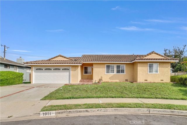 1911 W Doublegrove Street, West Covina, CA 91790