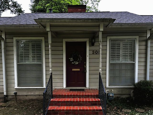 305 Grace Lane, Terrell, TX 75160