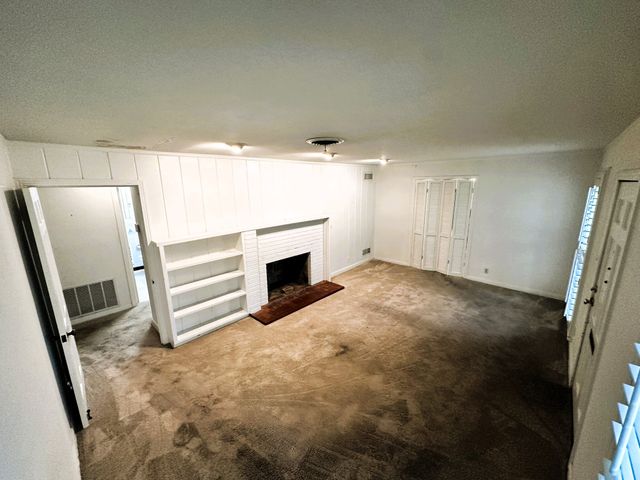 305 Grace Lane, Terrell, TX 75160