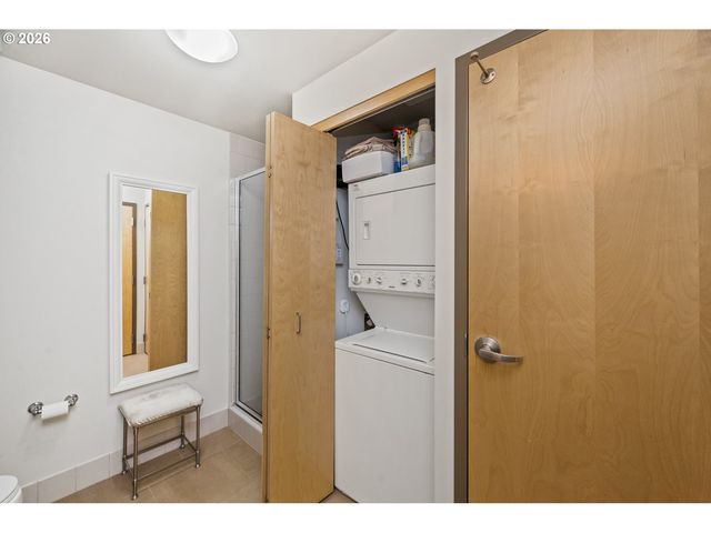 1221 Sw 10TH Ave 414, Portland, OR 97205