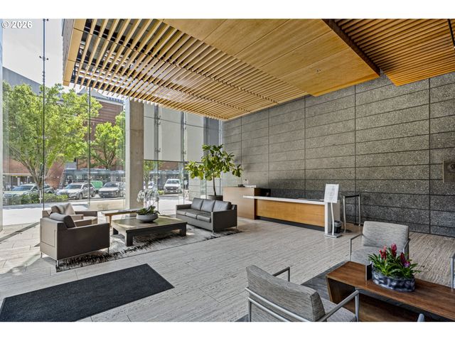 1221 Sw 10TH Ave 414, Portland, OR 97205