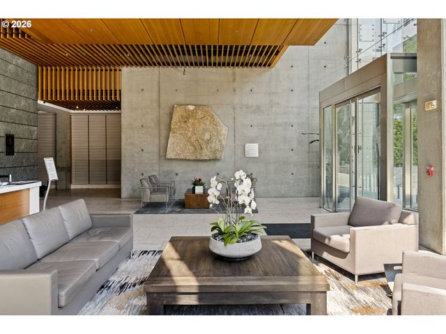 1221 Sw 10TH Ave 414, Portland, OR 97205