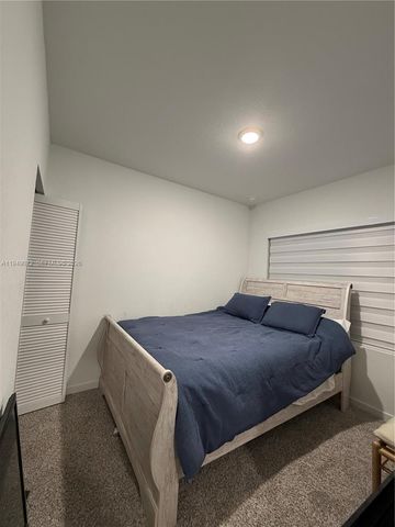 26126 SW 146th Ave B, Homestead, FL 33032