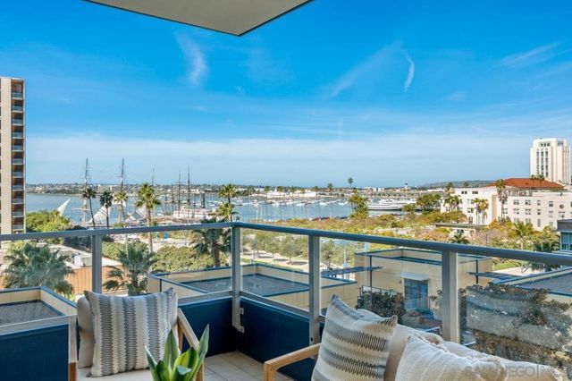 1325 Pacific Hwy 706, San Diego, CA 92101