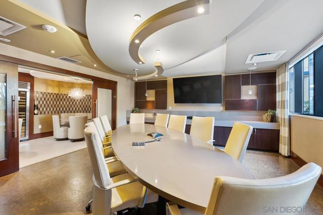 1325 Pacific Hwy 706, San Diego, CA 92101