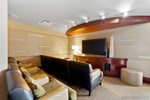 1325 Pacific Hwy 706, San Diego, CA 92101