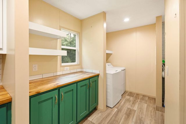 128 Kozy Corner Road, Moncks Corner, SC 29461