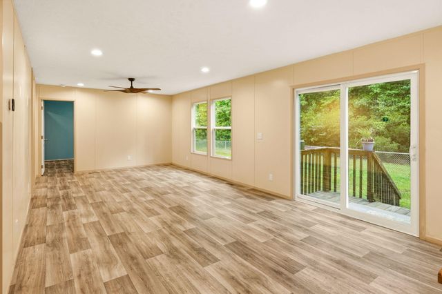 128 Kozy Corner Road, Moncks Corner, SC 29461