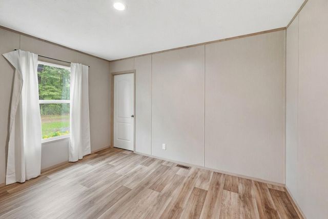 128 Kozy Corner Road, Moncks Corner, SC 29461