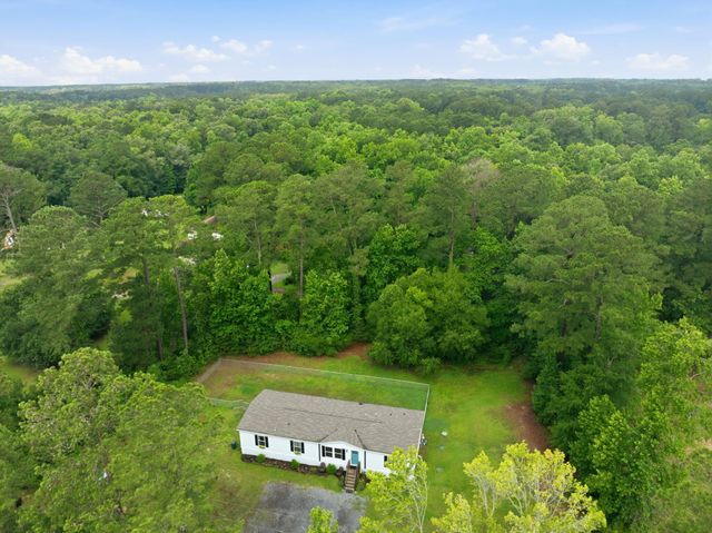 128 Kozy Corner Road, Moncks Corner, SC 29461