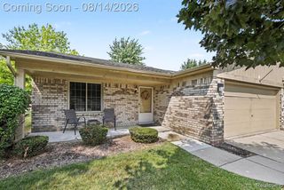 41595 Berly Drive, Clinton Township, MI 48038