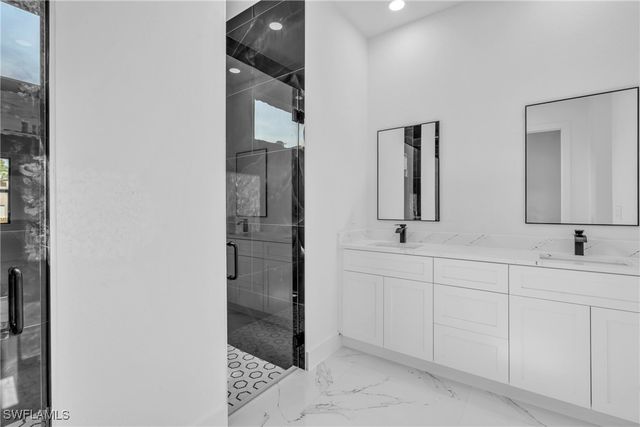 3418 8th ST SW, Lehigh Acres, FL 33976