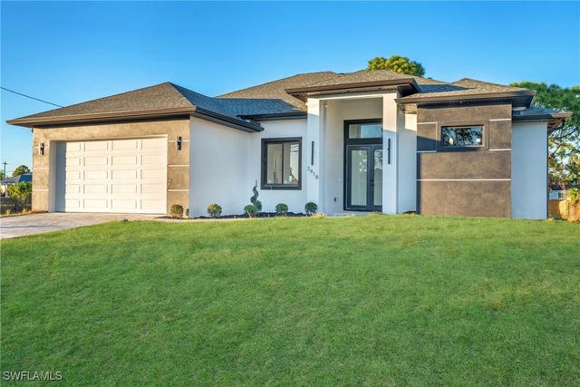 3418 8th ST SW, Lehigh Acres, FL 33976