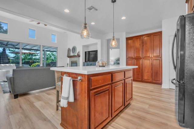 308 Nebbiolo Ct, El Dorado Hills, CA 95762