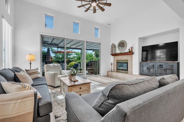 308 Nebbiolo Ct, El Dorado Hills, CA 95762