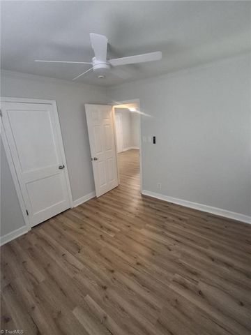 1323 Mayfair Avenue, Greensboro, NC 27405
